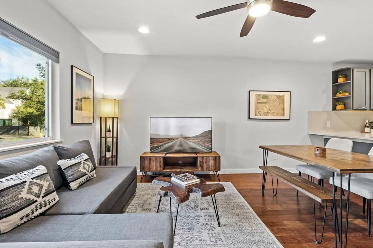 2015 Rabb Glen St #1254581P - Photo 3 of 39