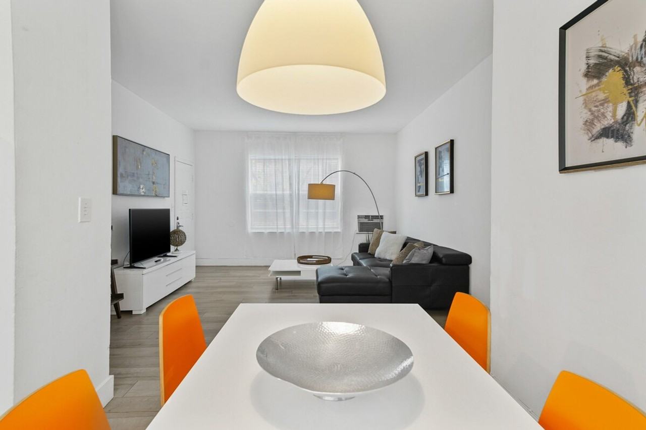 142 N Shore Dr #1255501P - Photo 4 of 19