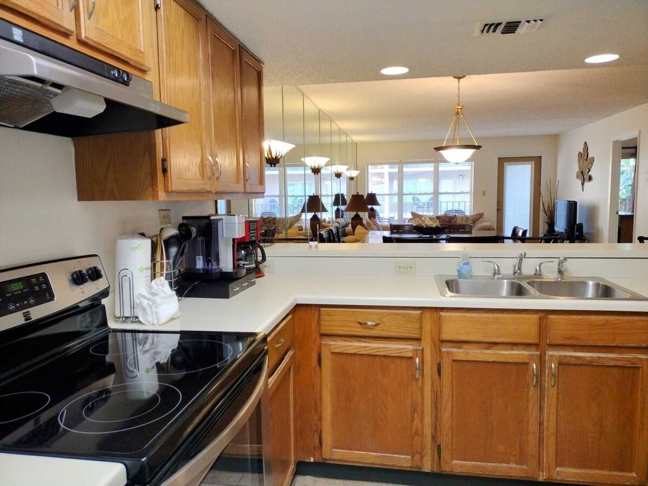 2401 Gulf Blvd #1255593P - Photo 7 of 26