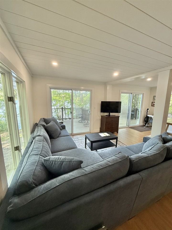 145 Beach Rd #1255649P - Photo 3 of 30