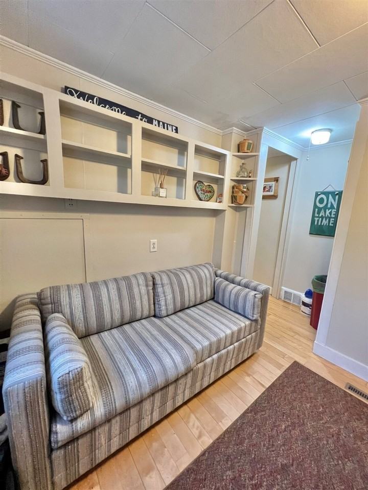 42 Folly Rd #1255655P - Photo 5 of 21