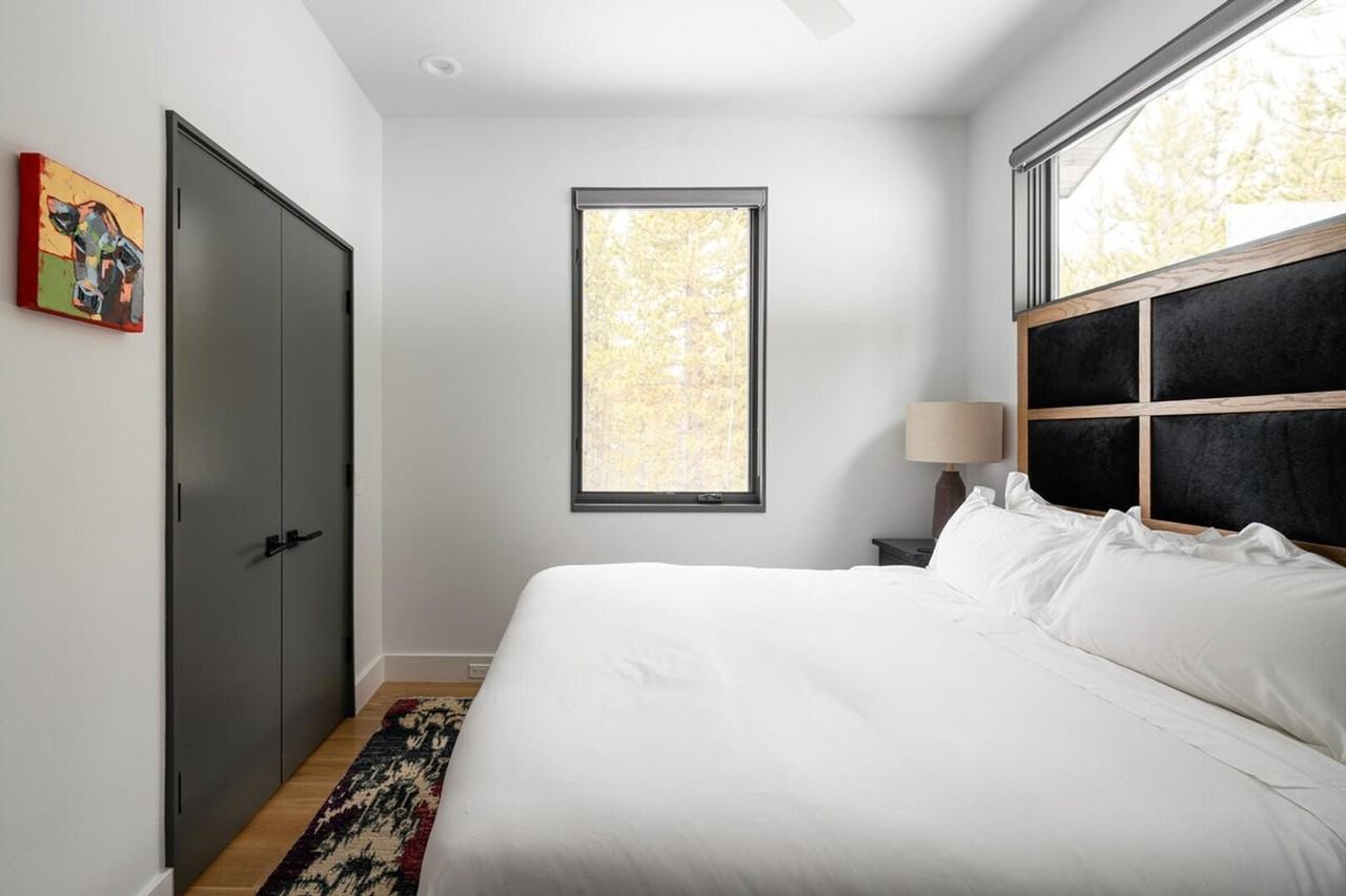 19 Lakewood Dr #1255717P - Photo 5 of 16