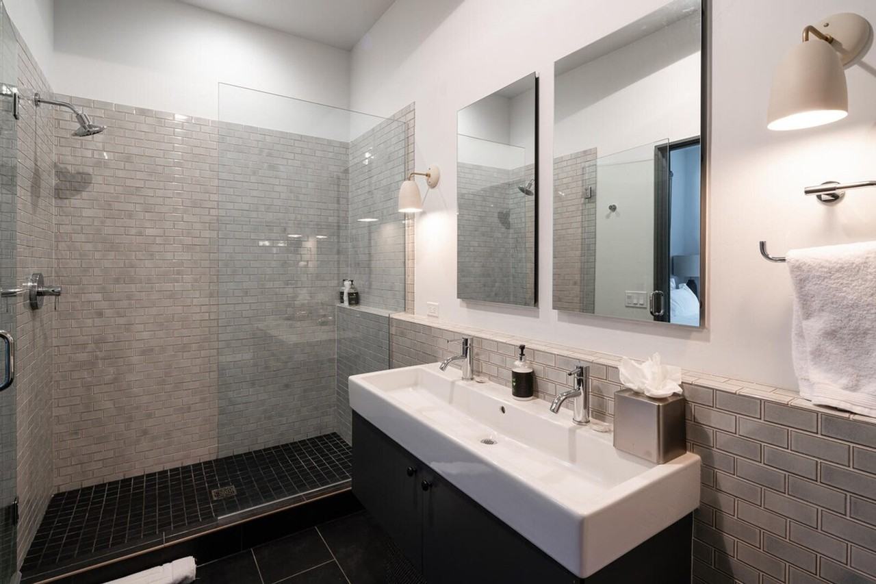 19 Lakewood Dr #1255717P - Photo 6 of 16