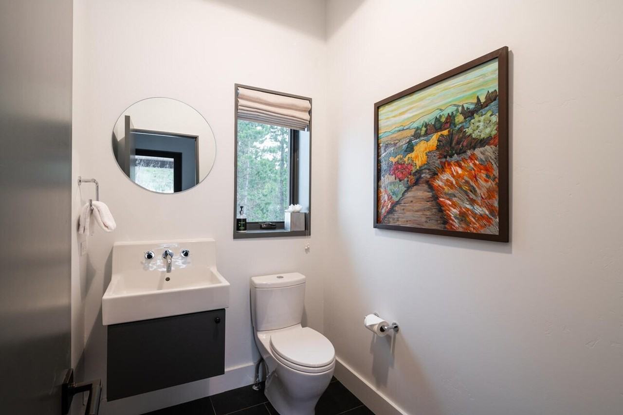 19 Lakewood Dr #1255717P - Photo 7 of 16