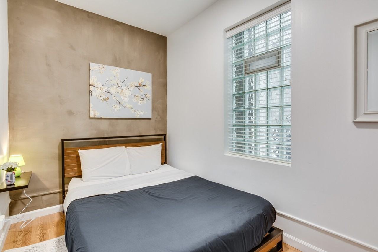 1519 W Superior St #1255750P - Photo 6 of 12