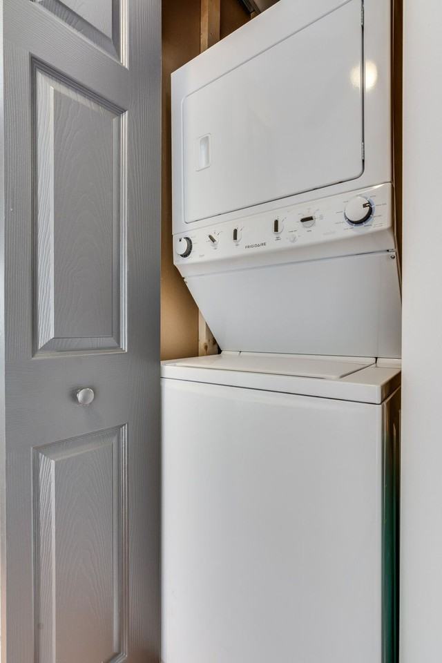 1519 W Superior St #1255750P - Photo 7 of 12