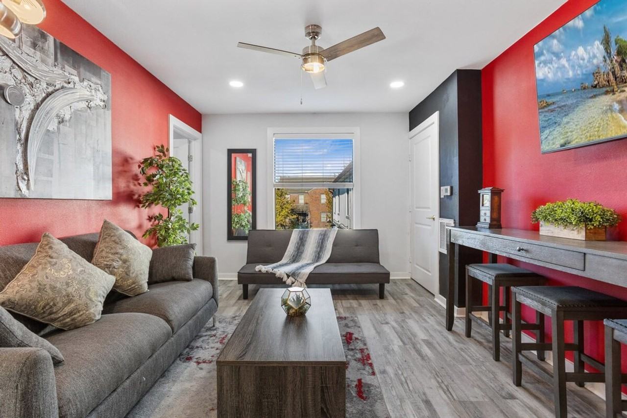 2620 Arbor Street - Photo 5 of 105