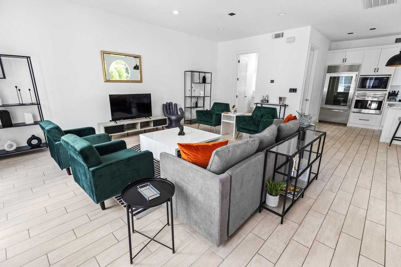 2025 Colquitt Street #1257741P - Photo 3 of 50