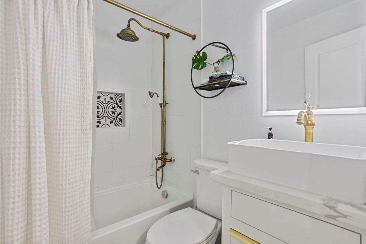 2620 Arbor Street - Photo 7 of 37