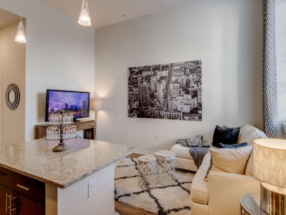 520 Park Avenue - Photo 5 of 45