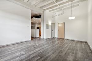 featured image of 2010 Euclid Ave