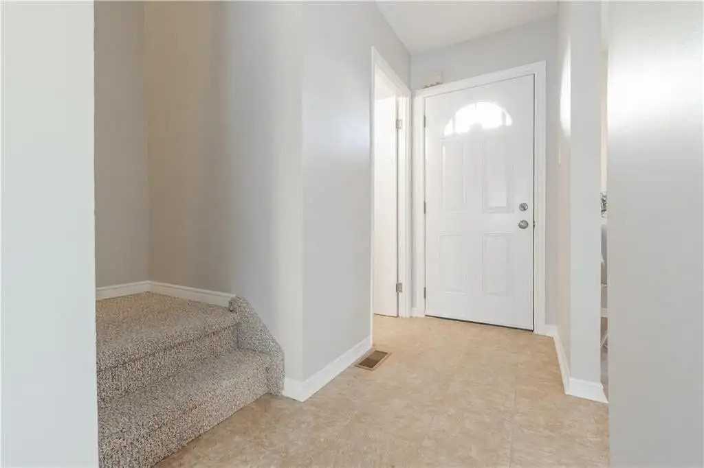 1350 Garth Street - Photo 3 of 9