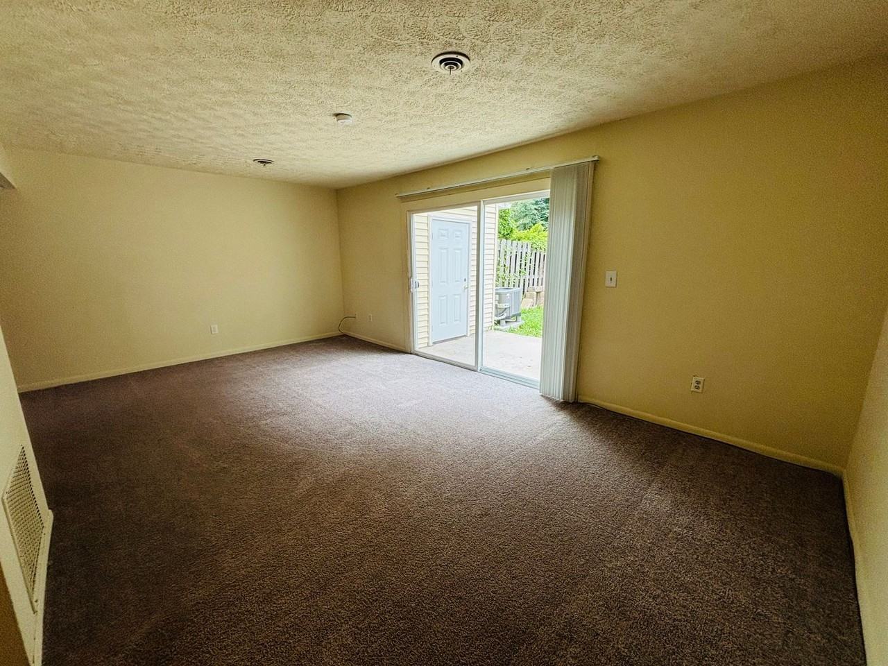 307 Fairfax Rd - Photo 6 of 19