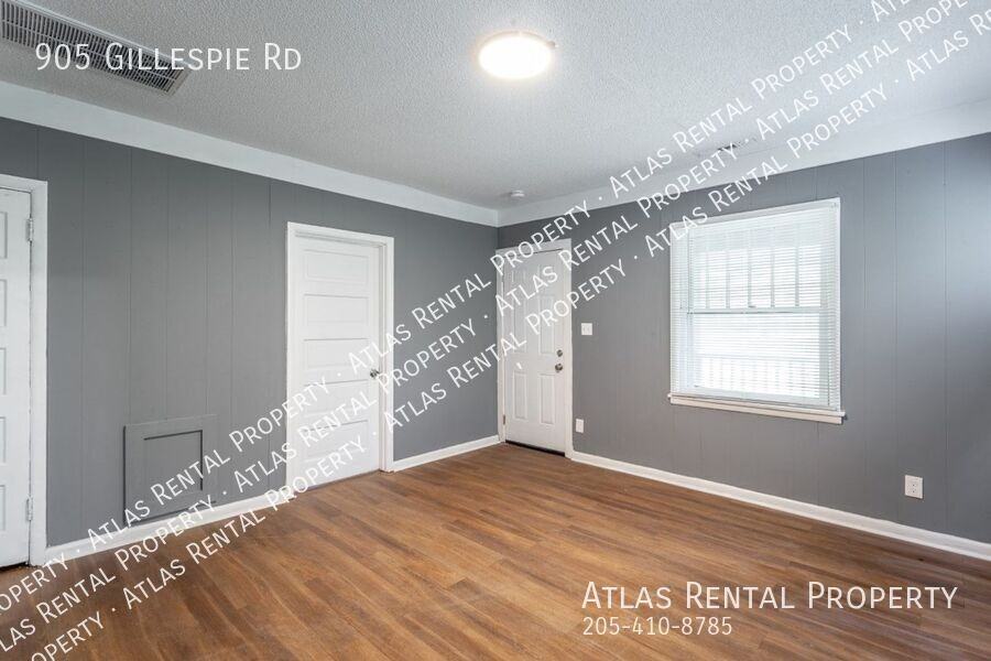 905 Gillespie Rd - Photo 4 of 15