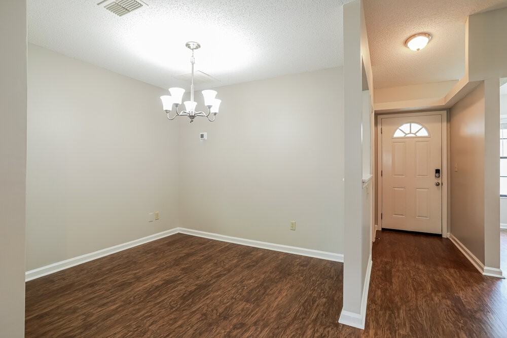 1977 Apopka Dr - Photo 6 of 16