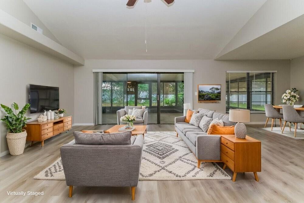 15706 Crying Wind Dr - Photo 4 of 19