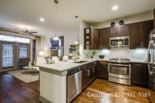 600 Studewood St #AAHH2 - Photo 1 of 1