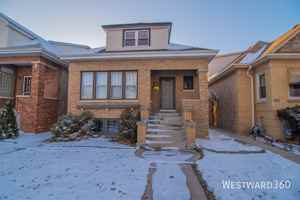 featured image of 4246 N Menard Ave