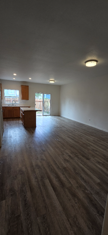 18549 Sw Takena Ct - Photo 3 of 16