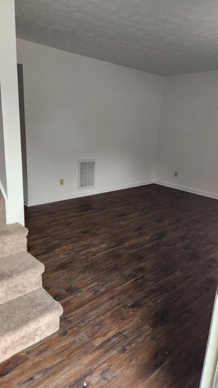 1834 Kim Watt Dr #15 - Photo 2 of 7