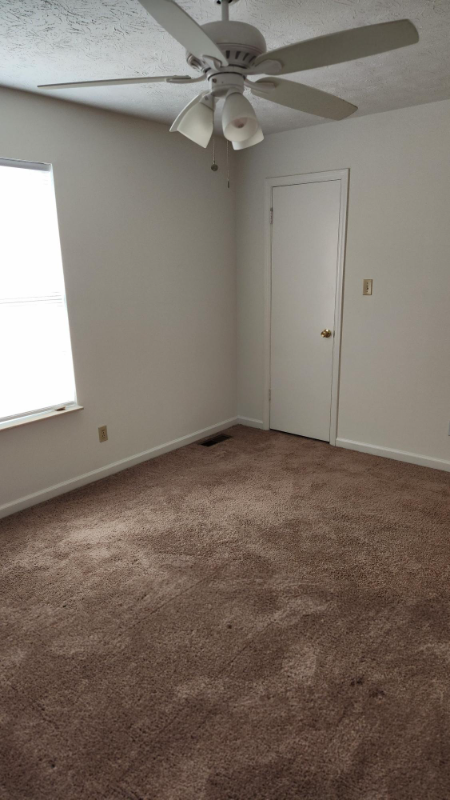 1834 Kim Watt Dr #15 - Photo 6 of 7