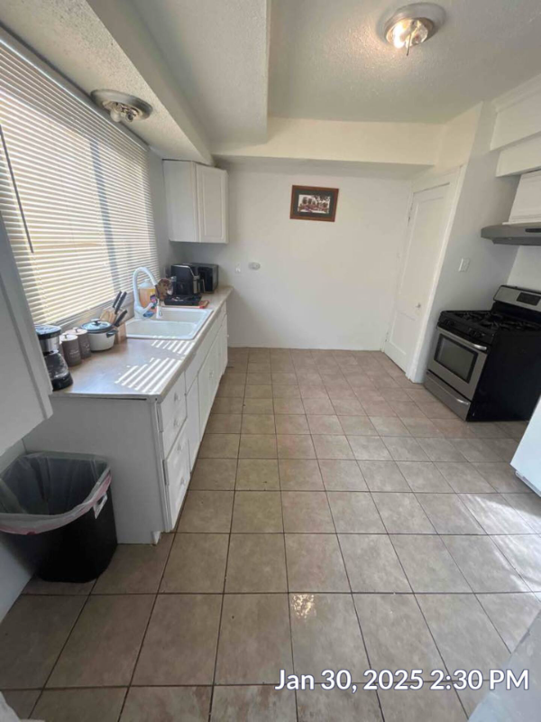 74 South Anderson Avenue - Photo 5 of 9