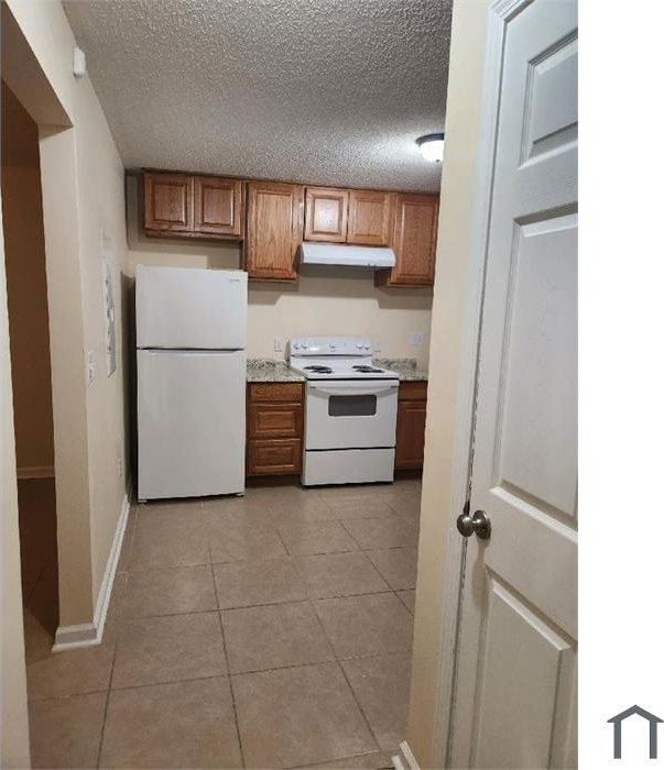 847 Northern Street #C - Photo 3 of 7