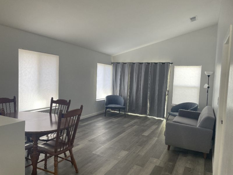 7135 Shadow Crest Dr - Photo 3 of 9