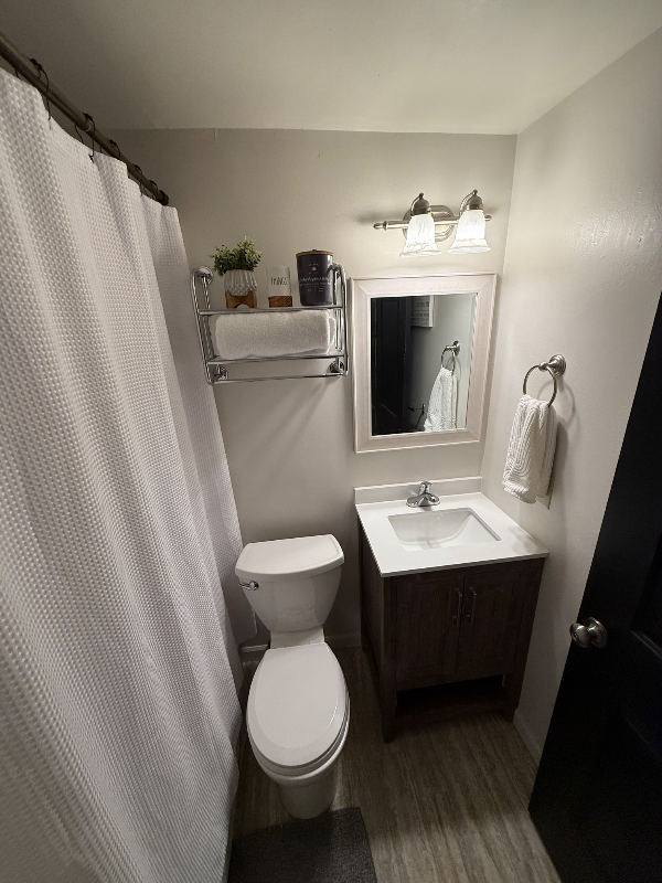 1231 1/2 Rumsey Ave #C - Photo 3 of 4