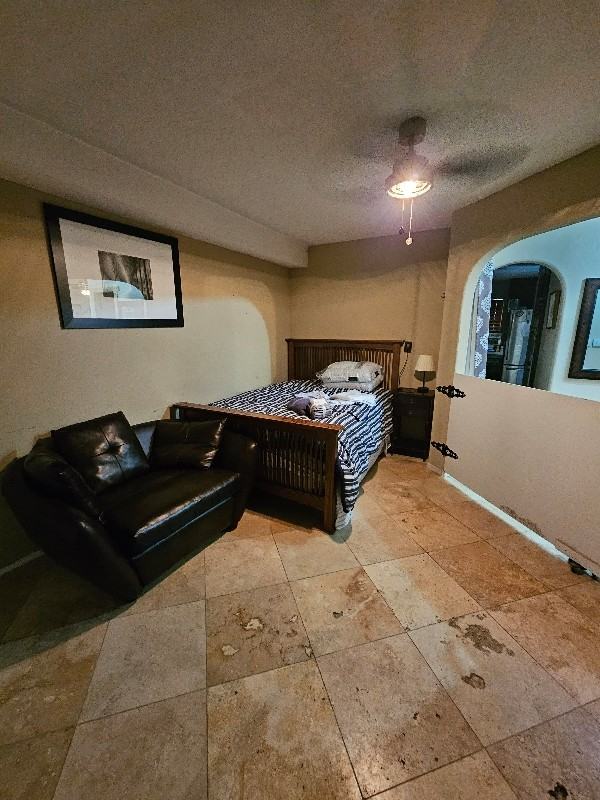 314 Lorraine Ct - Photo 3 of 19