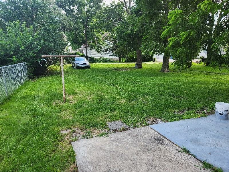 2017 4th Ave N - Photo 2 of 11
