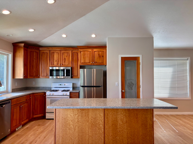 241 Ws - Photo 3 of 20