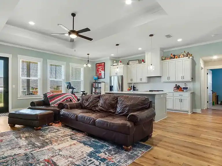 3885 Heartwood St - Photo 3 of 7