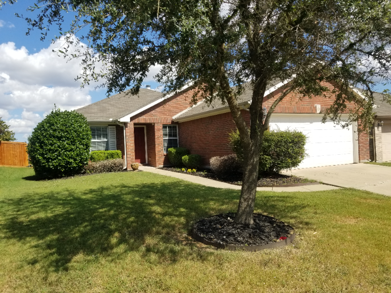 515 Creekside Dr - Photo 2 of 13