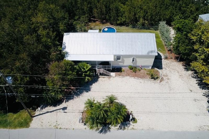 31167 Avenue G - Photo 2 of 12