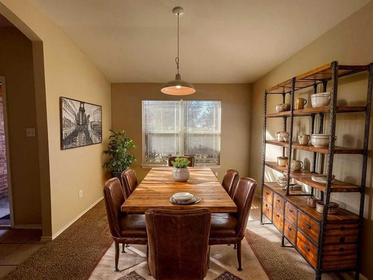 209 Katy B Ln - Photo 6 of 41
