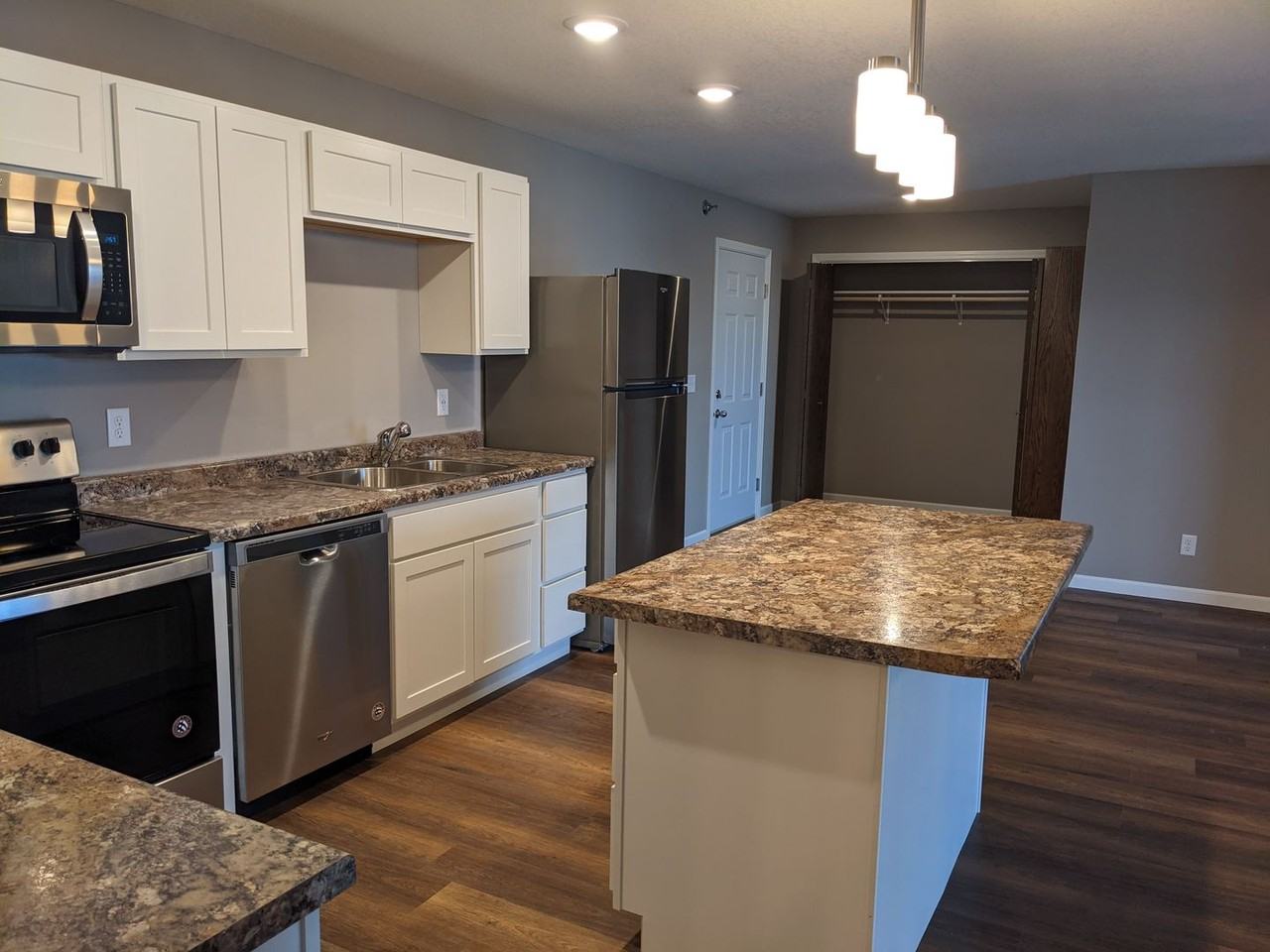 Ironwood Apartments - Photo 2 of 9