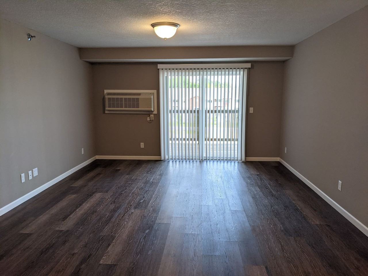 Ironwood Apartments - Photo 4 of 9