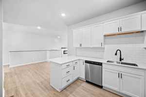 featured image of 43 Keeneland Ct