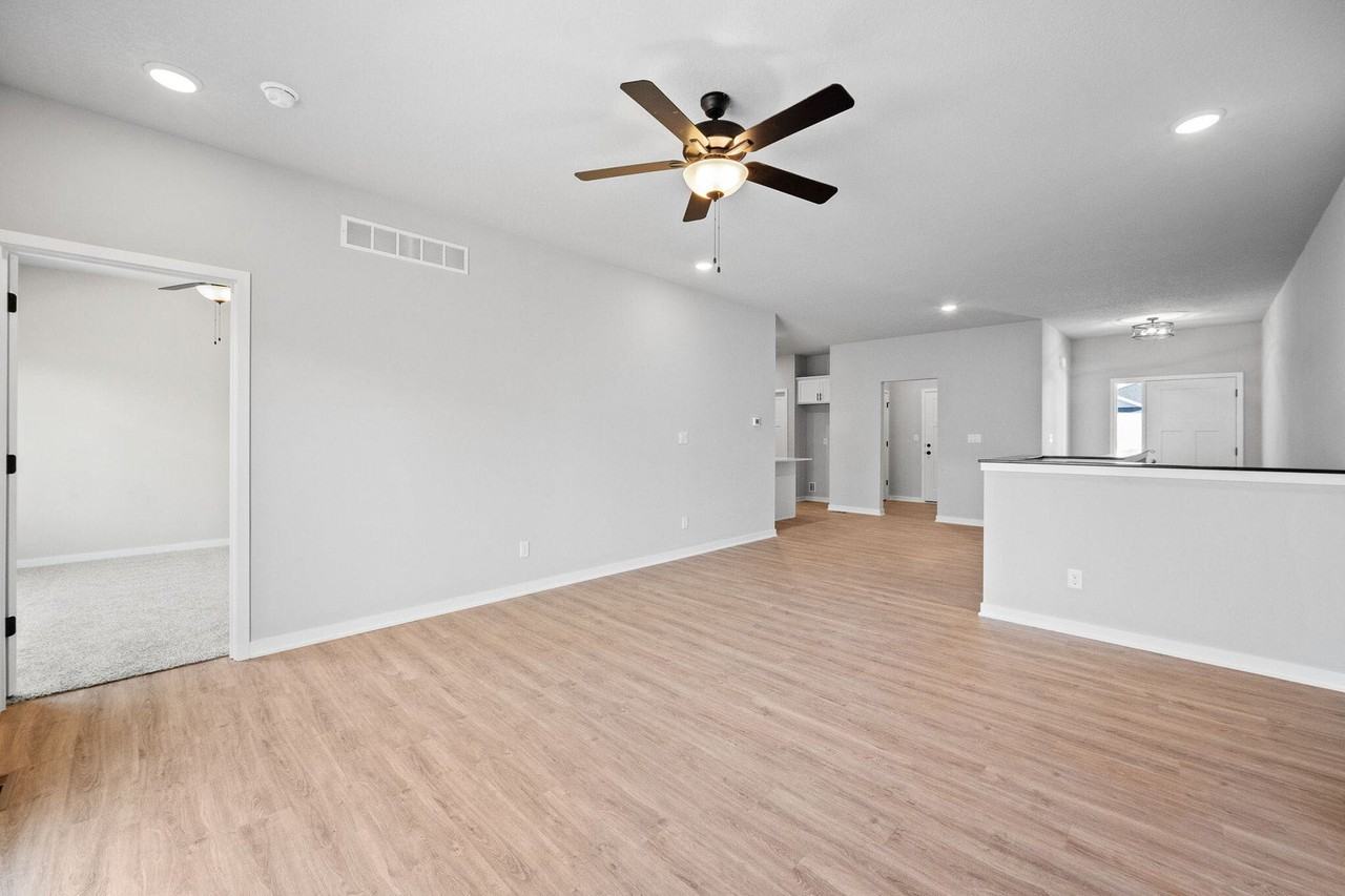 43 Keeneland Ct - Photo 6 of 50