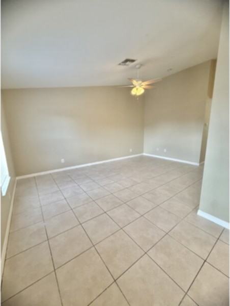 1242 Se 8th St #1 - Photo 3 of 14