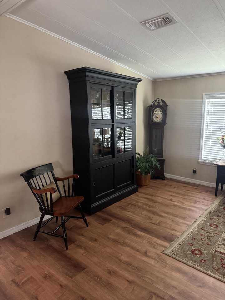 1045 Great Lakes Dr #NA - Photo 6 of 15