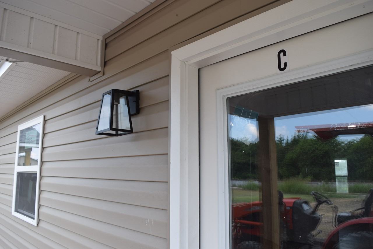 191 Railroad St #D - Photo 7 of 8