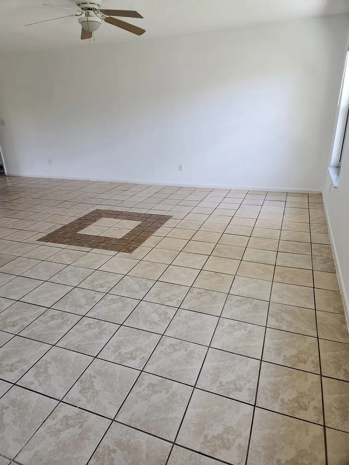 3 Spring Lane Way - Photo 3 of 11