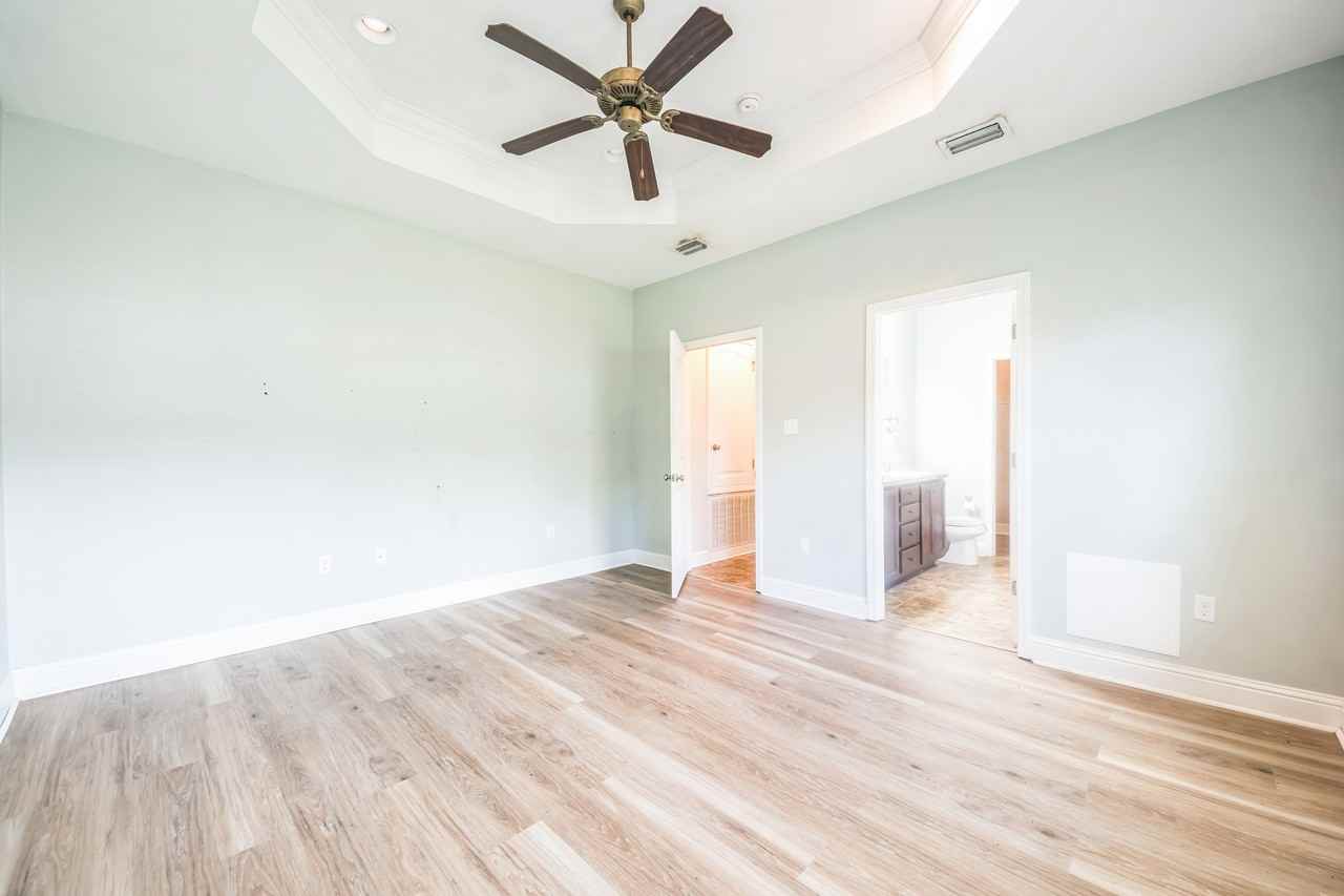 14137 Waterford Cir #NA - Photo 7 of 18