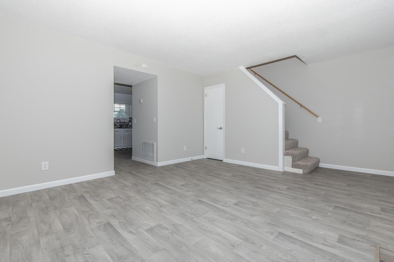 Elements 44 Townhomes - Photo 3 of 10