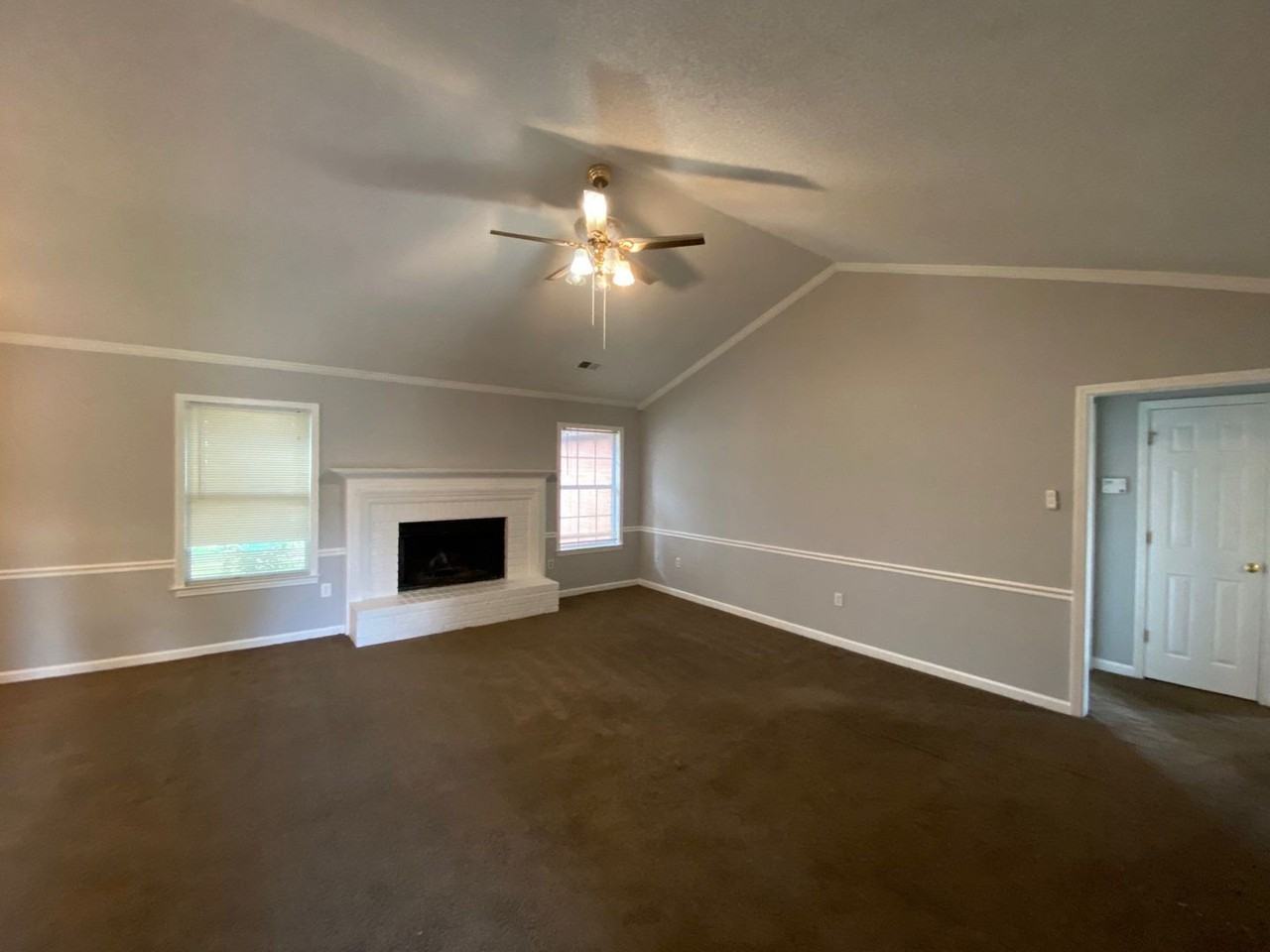 6890 Water Point Cv E - Photo 3 of 16