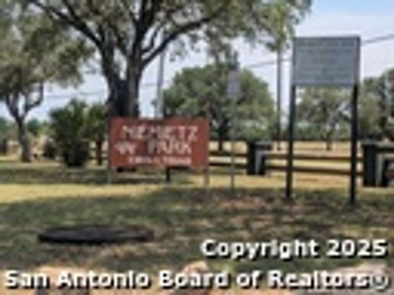 412 Town Frk - Photo 3 of 25