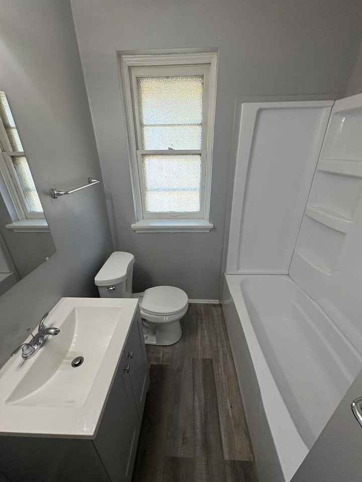 3440 Delor - Photo 3 of 7