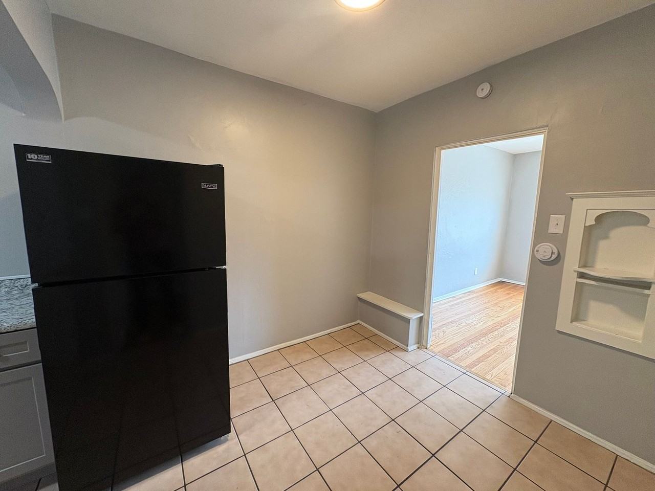 3440 Delor - Photo 4 of 7